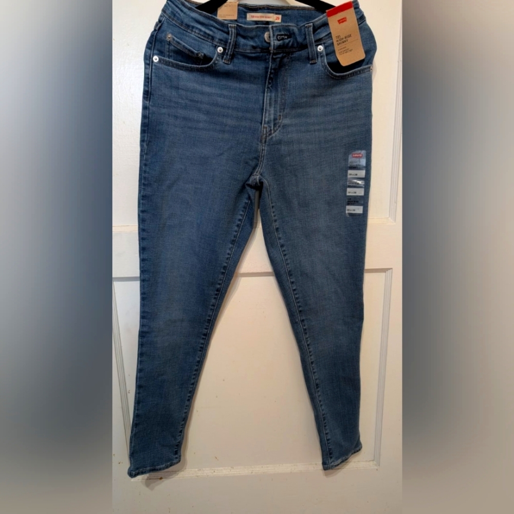 Women's Blue Jeans.